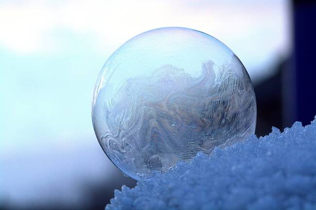 Мыльные пузыри на морозе